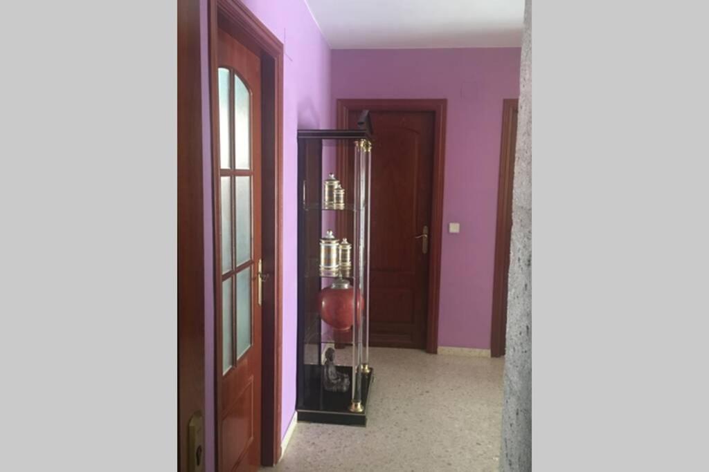 Confortable-Tranquilo Apartamento Junto Al Centro Malaga Luaran gambar